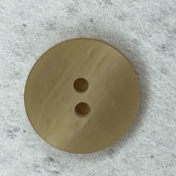 Knopf - matt schimmernd - 18 mm - hellbeige